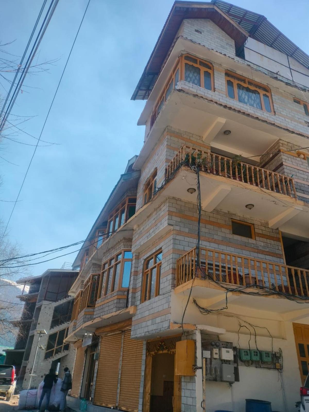 Govind Royal Stay Manāli Exterior foto